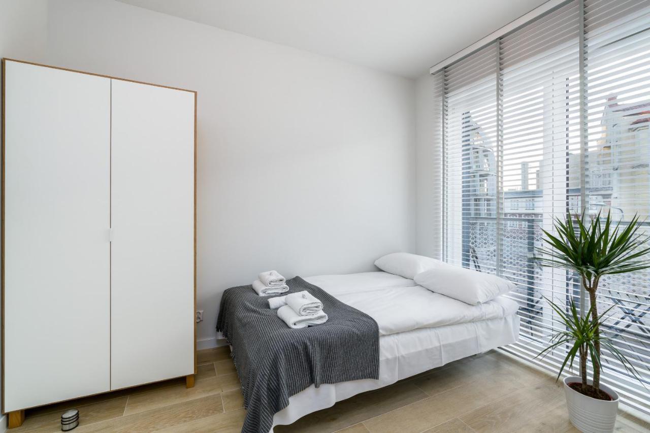 Apartments Poznan Fabryczna By Renters Bagian luar foto